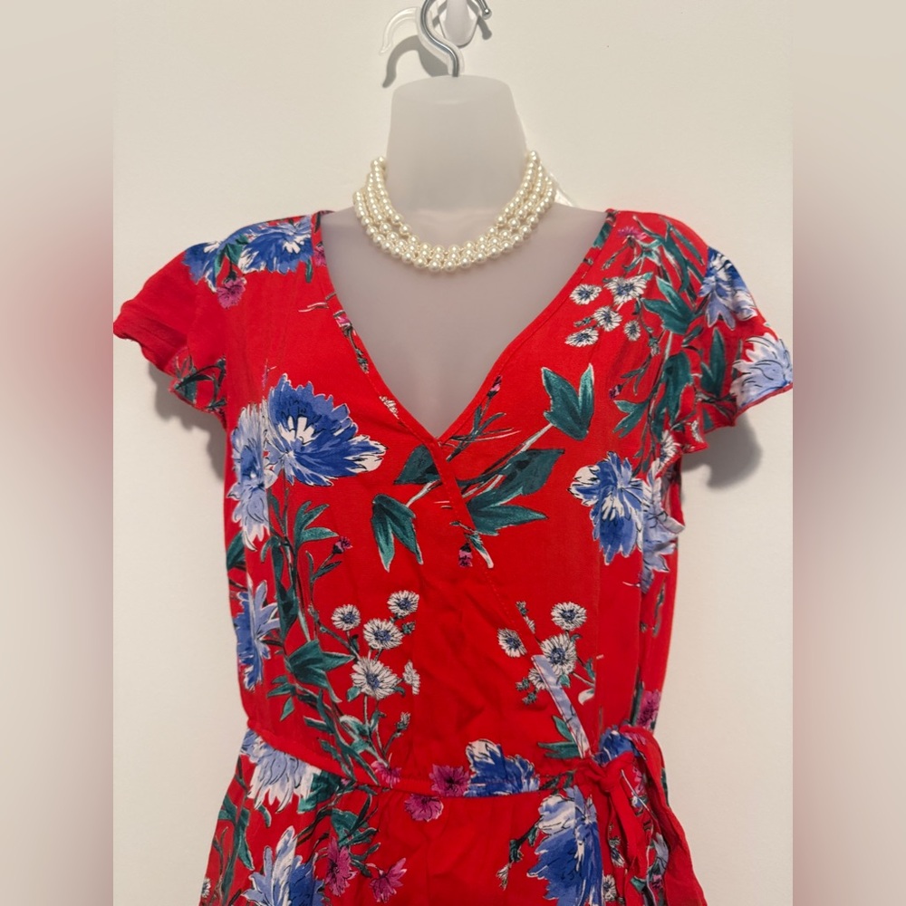 🌸🌸🌸Cute and bright Band of Gypsies flattering floral red dress size L 👗🌹